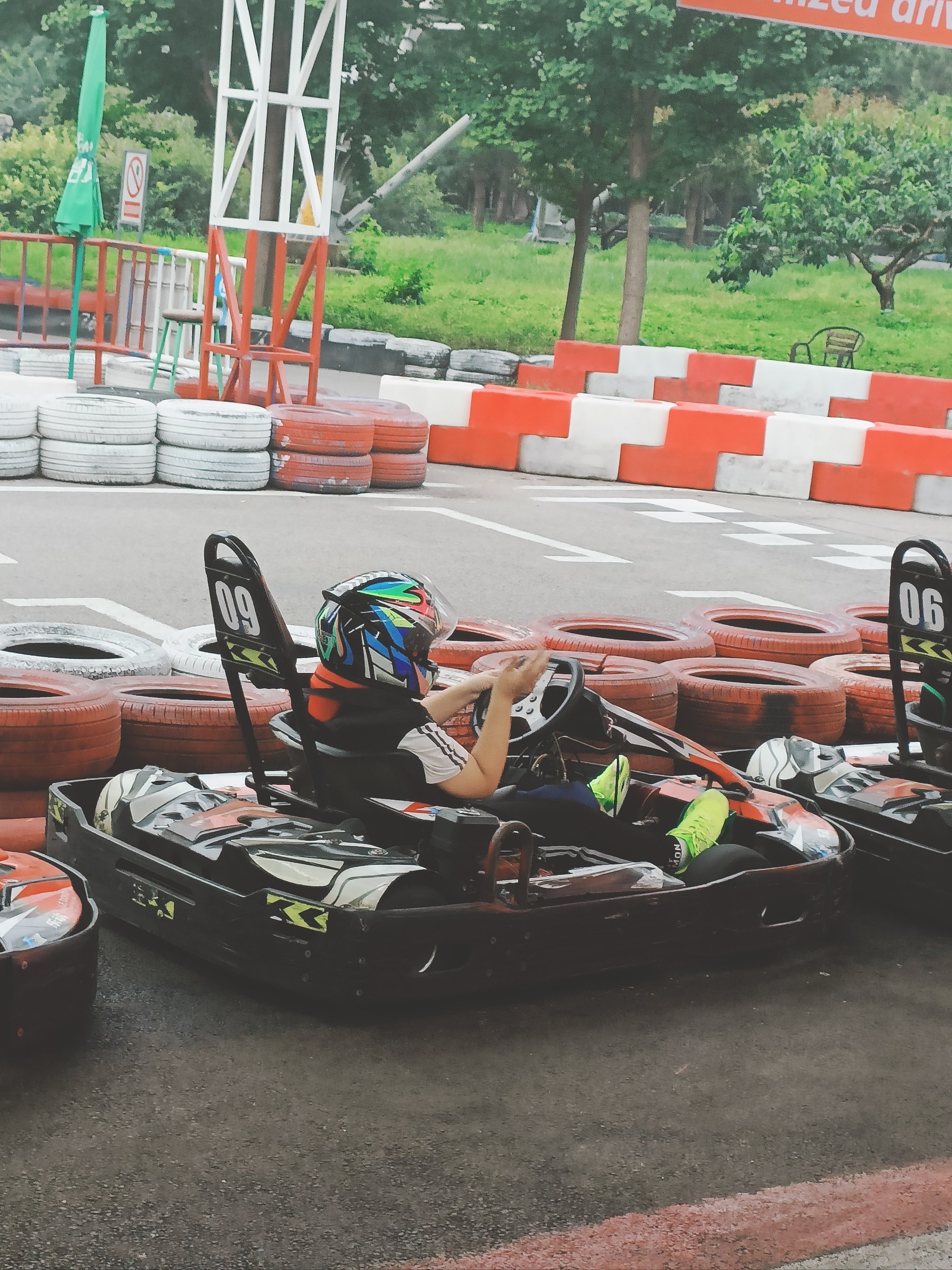 爱游戏中国-水上漂移车赛，刺激水域极速漂移体验的简单介绍