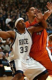 爱游戏体育电竞娱乐-单节爆发力最强的球员表现分析，球员单节最高分