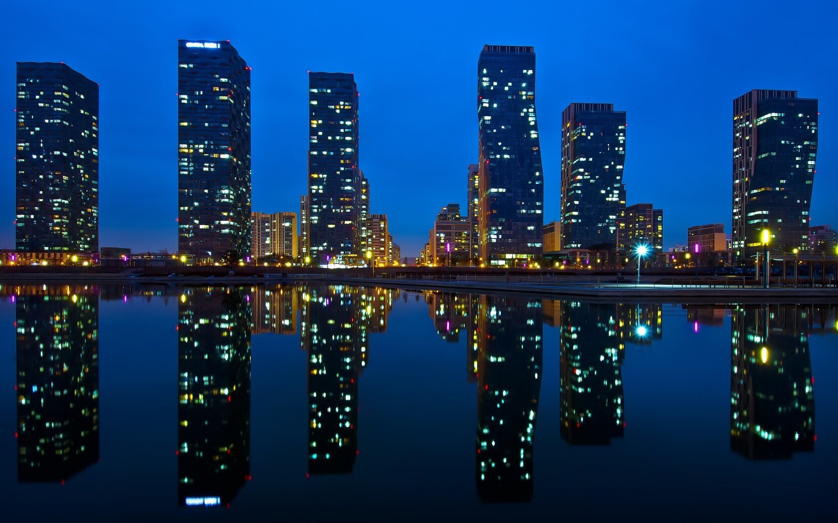 爱游戏娱乐平台-弗朗索瓦·霍尔茨豪伊泽：南非羚羊队的进攻发动机